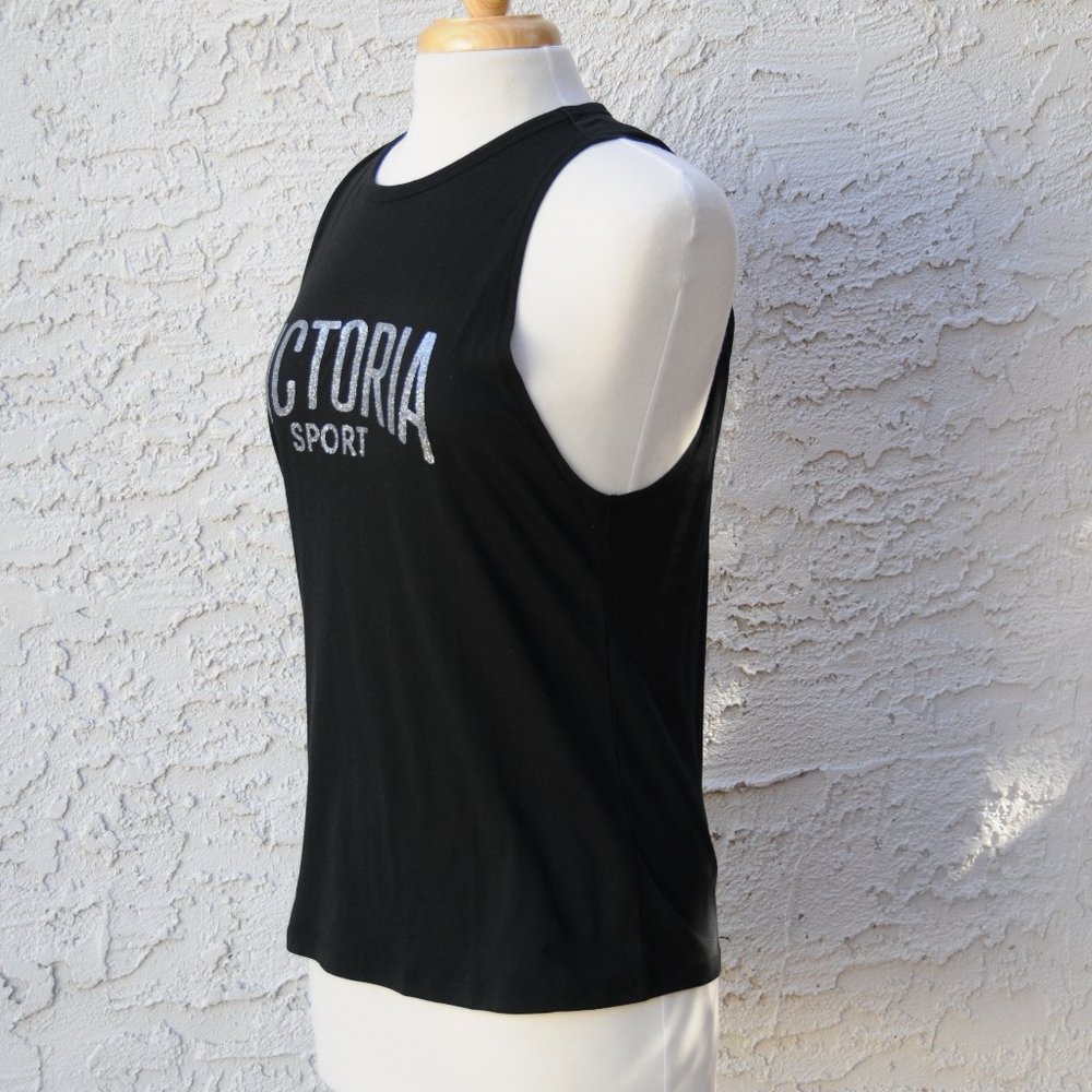 NWT Victoria's Sport workout tank